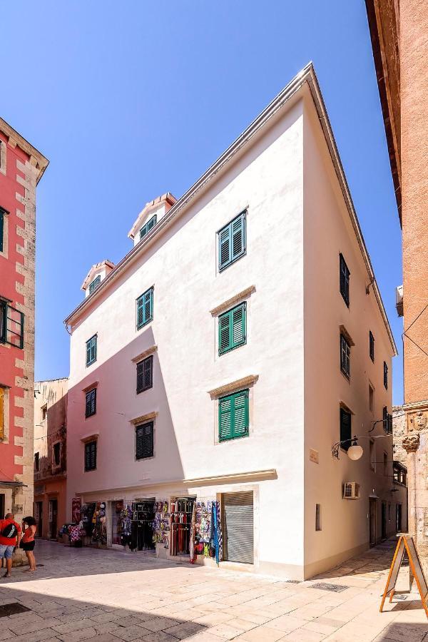Aparment Lila Lägenhet Šibenik Exteriör bild