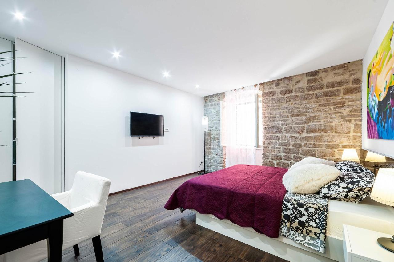 Aparment Lila Lägenhet Šibenik Exteriör bild