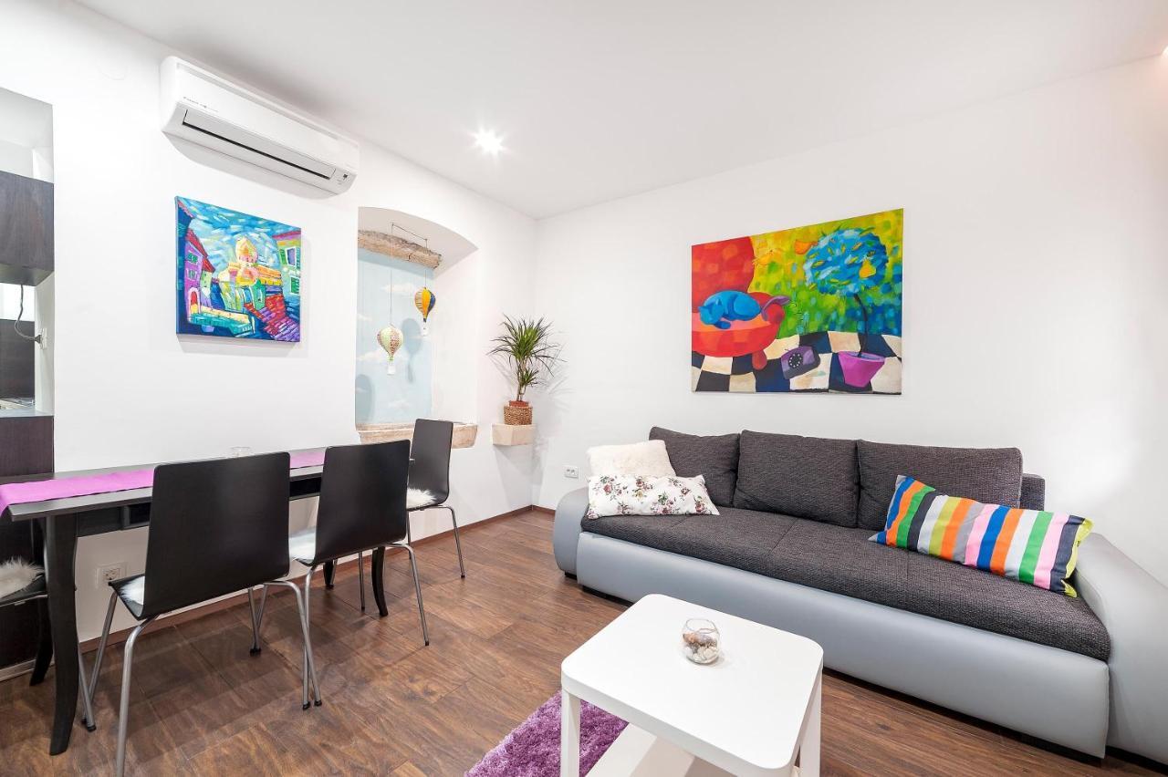 Aparment Lila Lägenhet Šibenik Exteriör bild