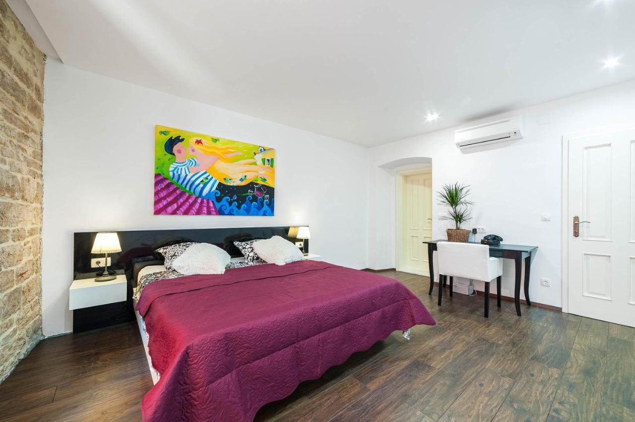 Aparment Lila Lägenhet Šibenik Exteriör bild