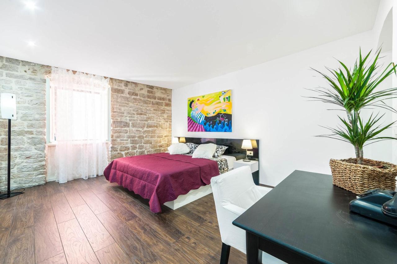 Aparment Lila Lägenhet Šibenik Exteriör bild