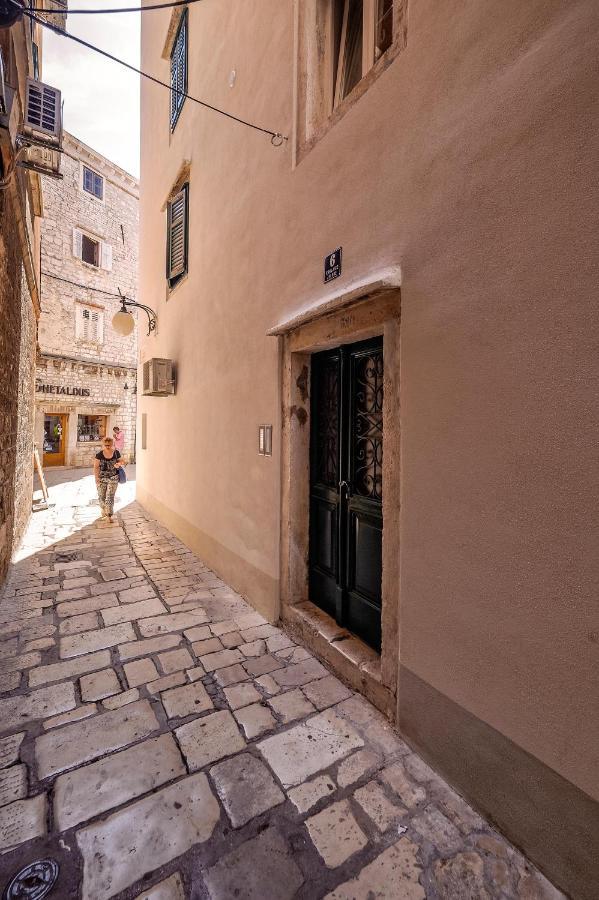 Aparment Lila Lägenhet Šibenik Exteriör bild